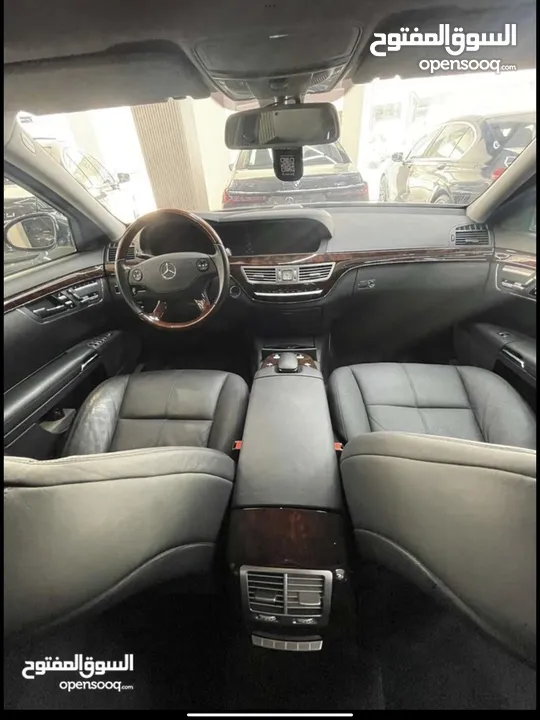 مرسيدس بنز s550 موديل 2008 جديدة ما ماشية 25000 فقط