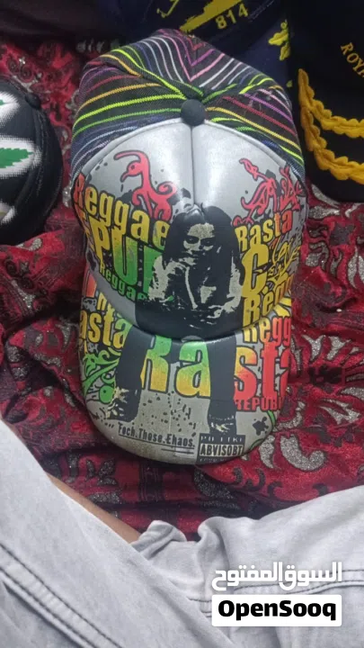 مطلووووووب كبوس مثل ذلين بشتري