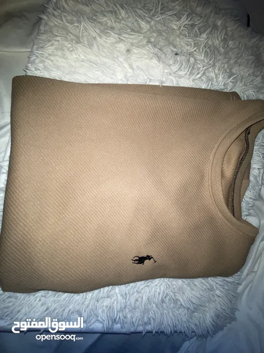 ملابس Ralph Lauren نص كم للصيف