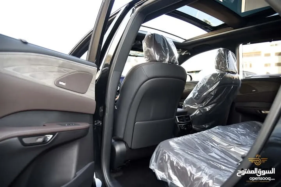 لكزس RX350 L2 2024 مع الميزات المتطورة والفخمة لون اسود ميتالك مميز