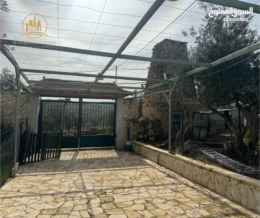 إعلان رقم: (5467) مزرعة مميزة بنظام شاليه للبيع – طريق جرش المفرق (رحاب)