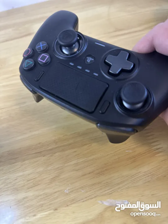 يد نيكون سلكية اصلية necon 4