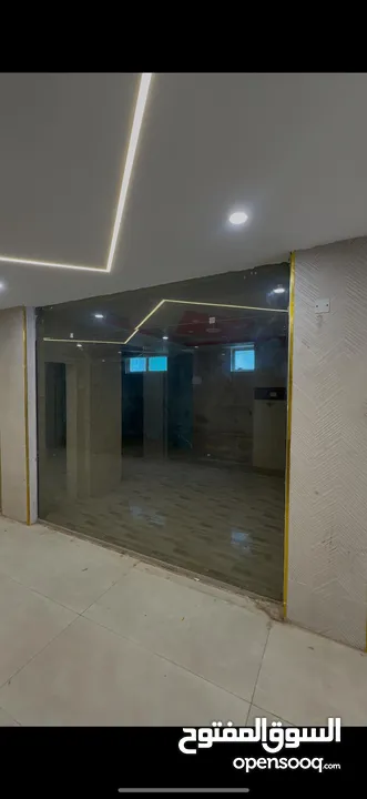 محلات تجارية للبيع او الايجار في شارع الجامعة اليرموك منطقة مميزة و معروفة