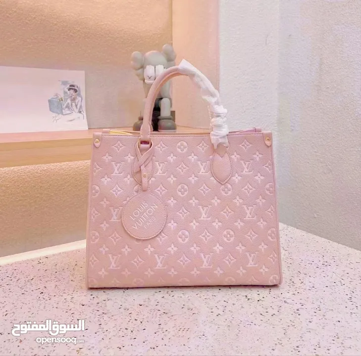 LOUIS VUITTON GOOD QUALITY OFFER  عرض لويس فيتون عالي الجودة، الحجمين  توصيل اونلاين Online delivery