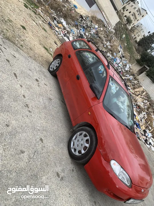 هونداي النترا هاتش باك