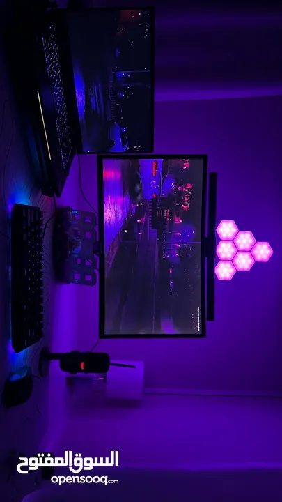 شاشة سامسونج 144 hz و 1ms