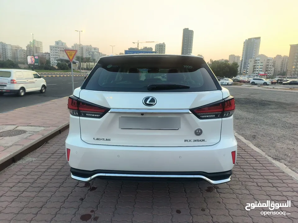 السالمية لكزيس RX 350L موديل 2020 7 راكب