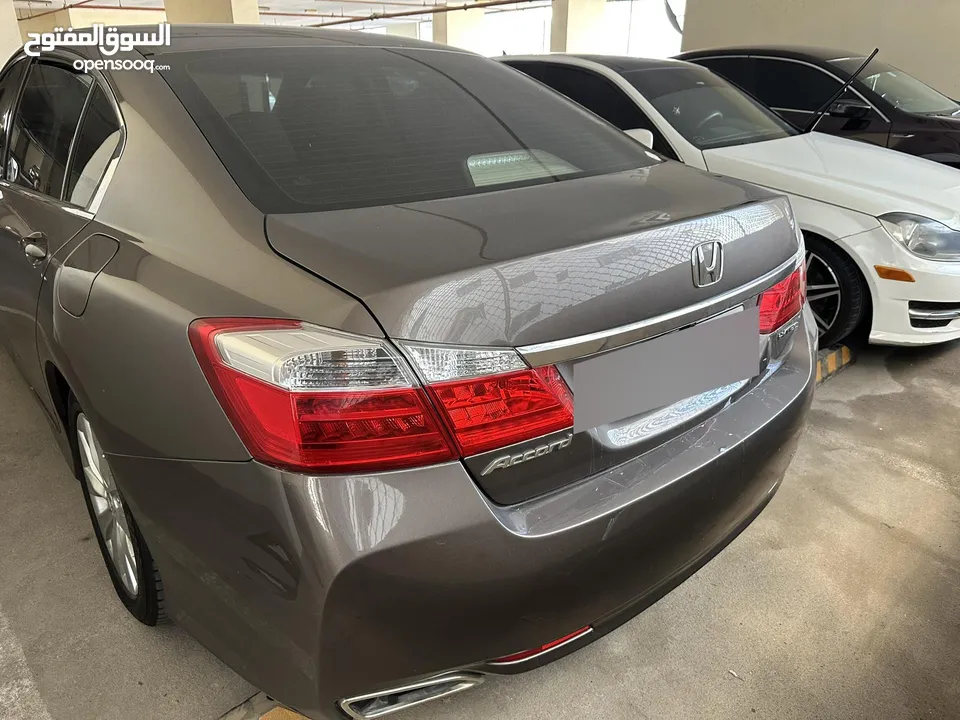 Honda accord v4 GCC Full options هوندا اكورد خليجي