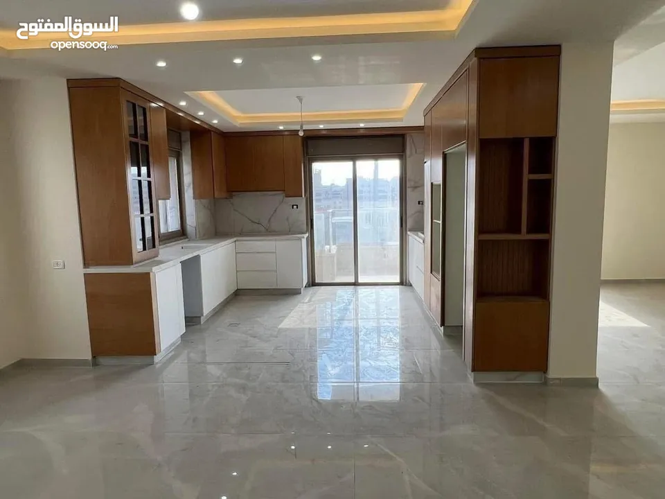 شقه للبيع في البالوع قرب طلوع جوال