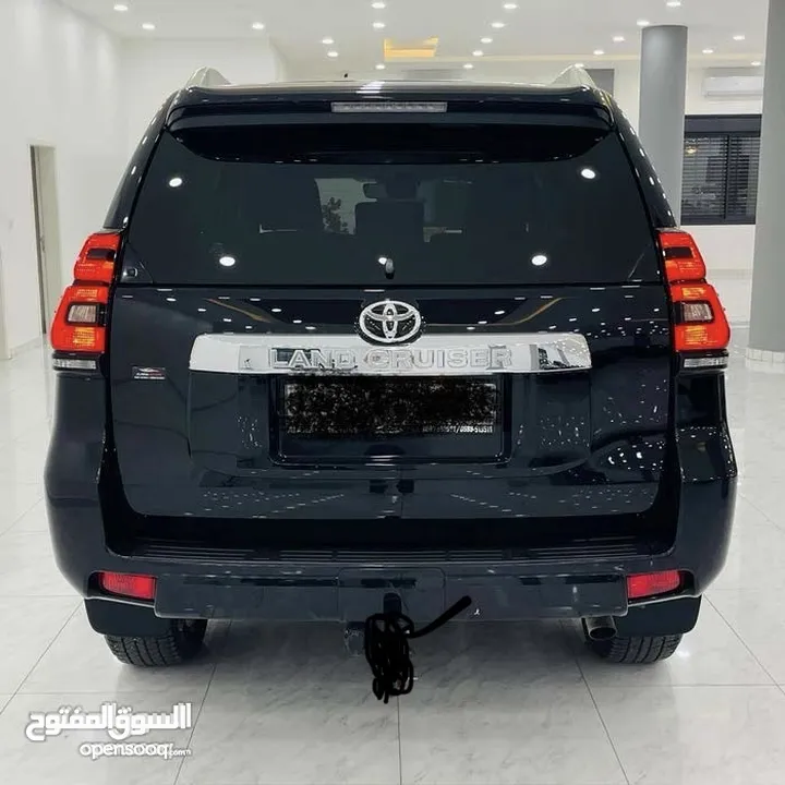 تويتا لاند كروزر 2018