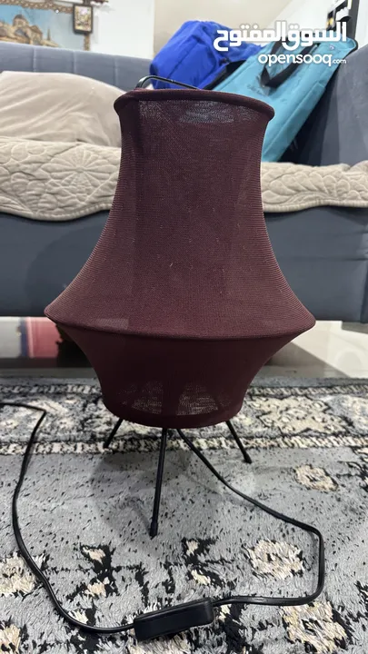 IKEA FYXNAS Table lamp, 44 cm للبيع ضوء ايكيا لون أحمر مستعمل كالجديد و بسعر رهيب ( عندي قطعتين )