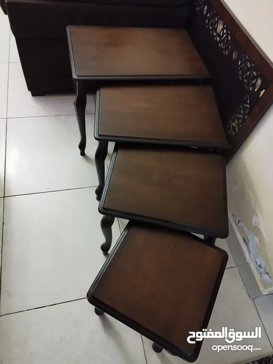 طقم طاولات سيرفيس للبيع بحالة ممتازة