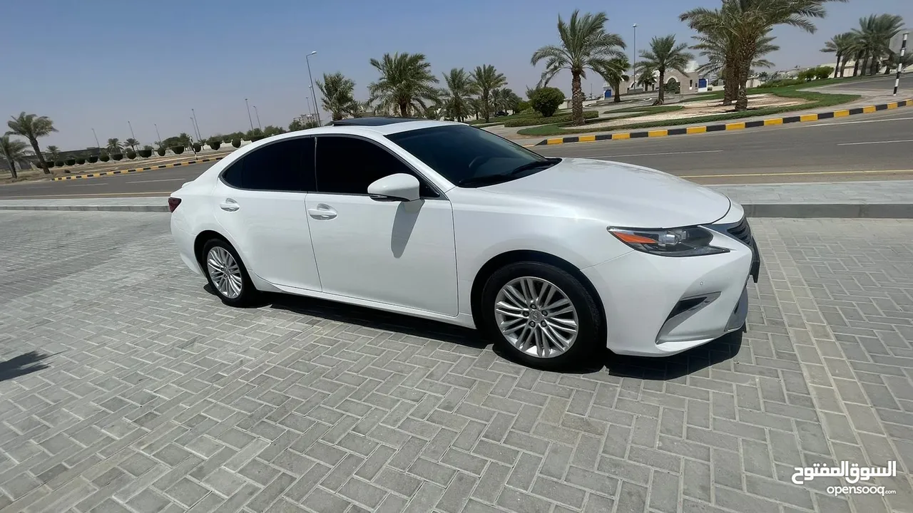 لكزس es350 نظيف وبدون حوادث