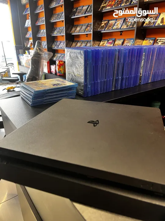Ps4. Ps4 slim. Ps4 fat. بلايستيشن. بلايستيشن 4. بلايستيشن للبيع. PlayStation. مكفول سنه