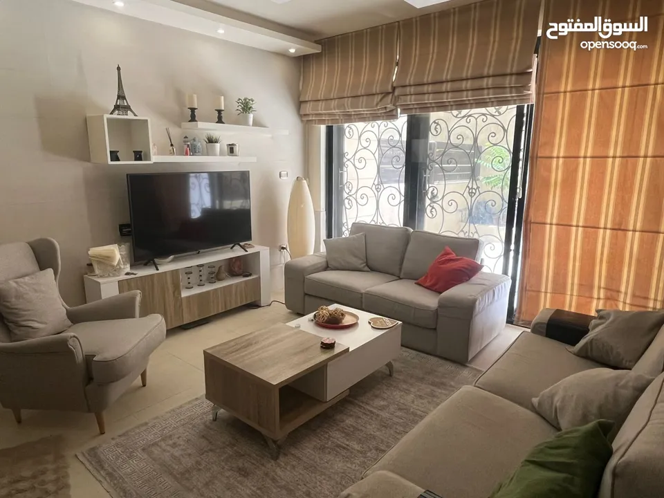 شقة 2 نوم مفروشة للايجار ( Property 43096 )-175068571