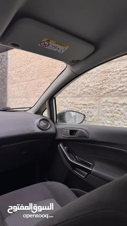 فورد فيستا 2014 اوتماتيك تسير 2016 عداد 80 الف فحص ألف