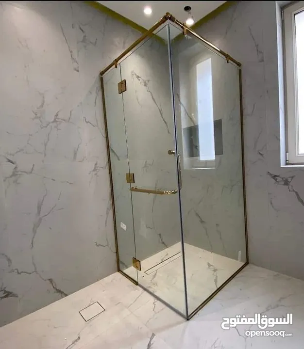 اعمال زجاج وسكريت