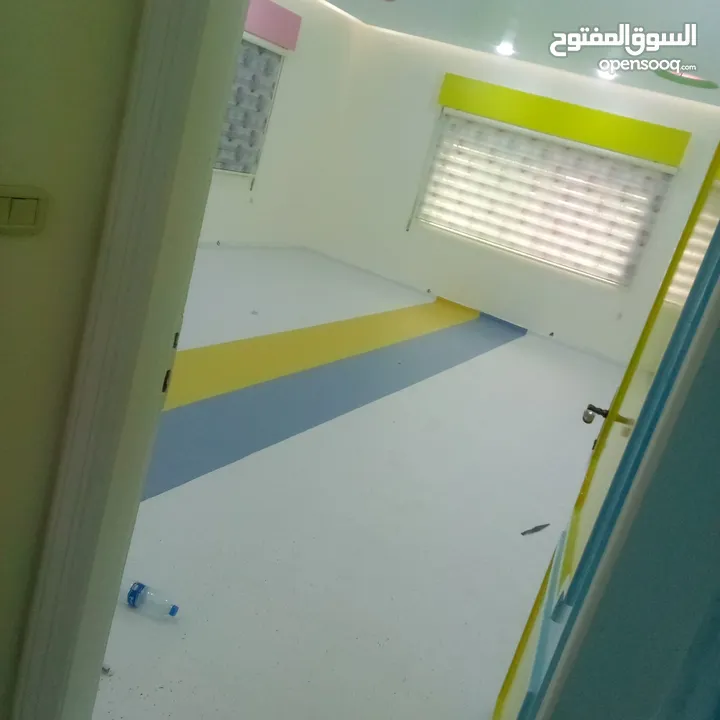 رولات اوروبي ذات جوده عاليه مستشفيات مصانع نوادي رياضيه جامعات كرفنات ضد حريق ومزع وبكتيريا