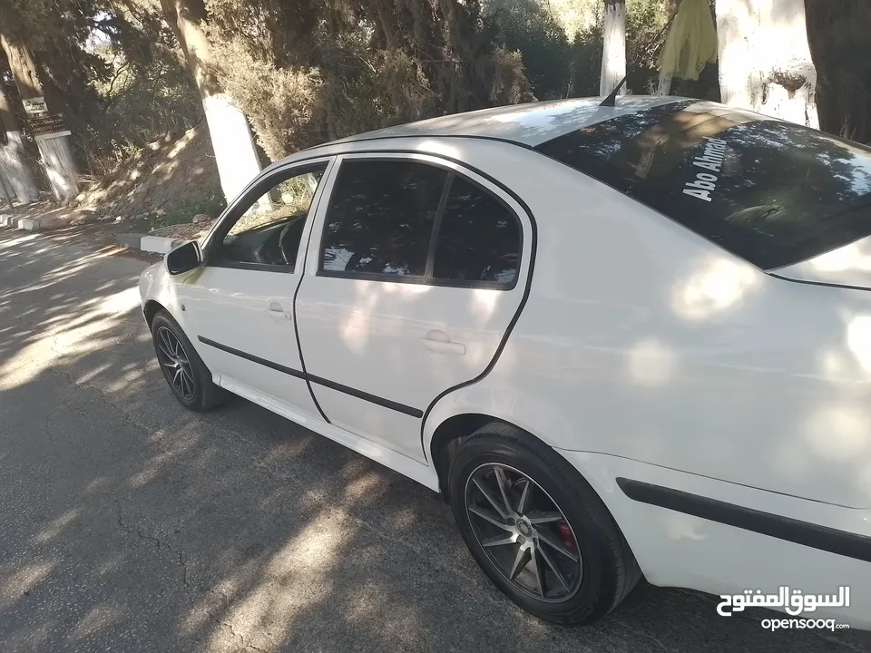 سكودا اوكتافيا 2005