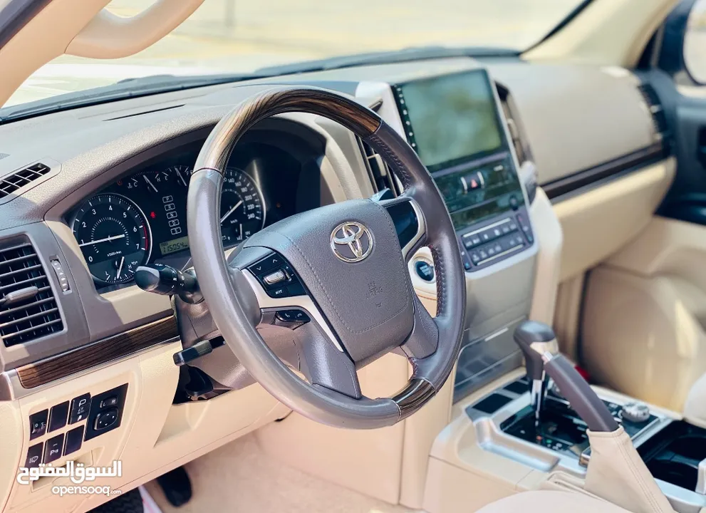 TOYOTA LAND CRUISER GXR V6 VERYWELL MAINTAINED SUV FOR SALE