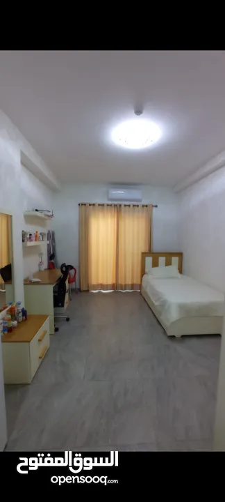 ستوديو بعمارة vip للبيع