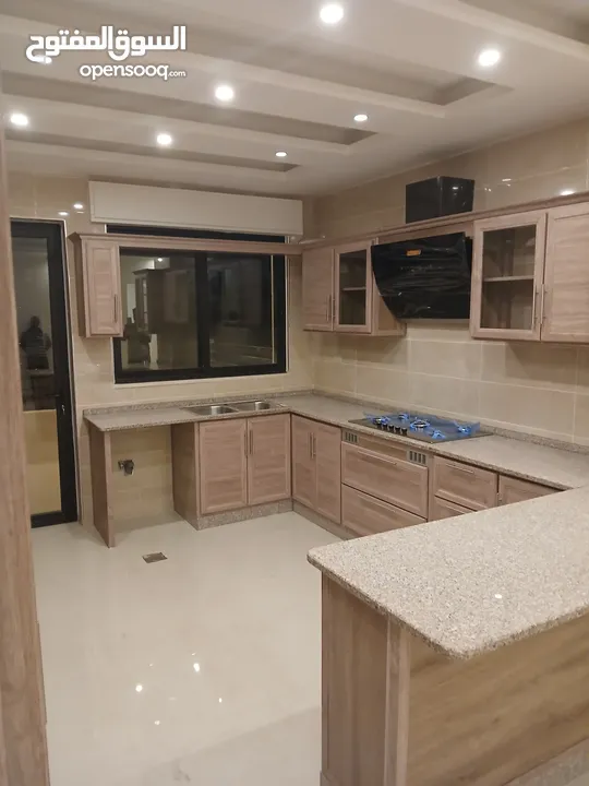 مطابخ المنيوم مطابخ خشب جميع انواع المطابخ