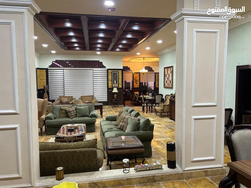 مزرعة قصر للبيع