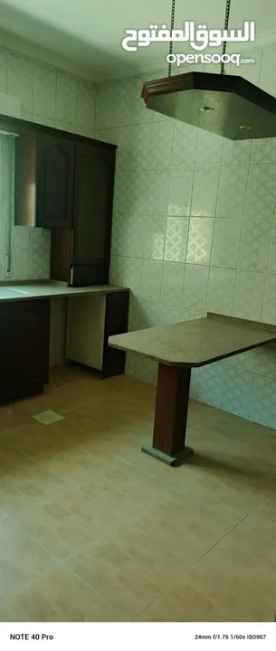 شقه ارضيه للبيع