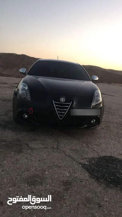 الفا روميو جولييا