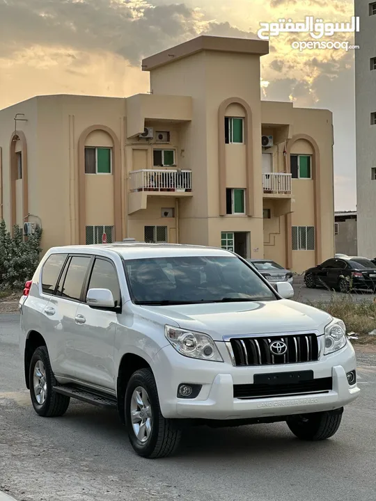 Toyota  prado TXL V4 GCC 2013 Price 67,000 AEd