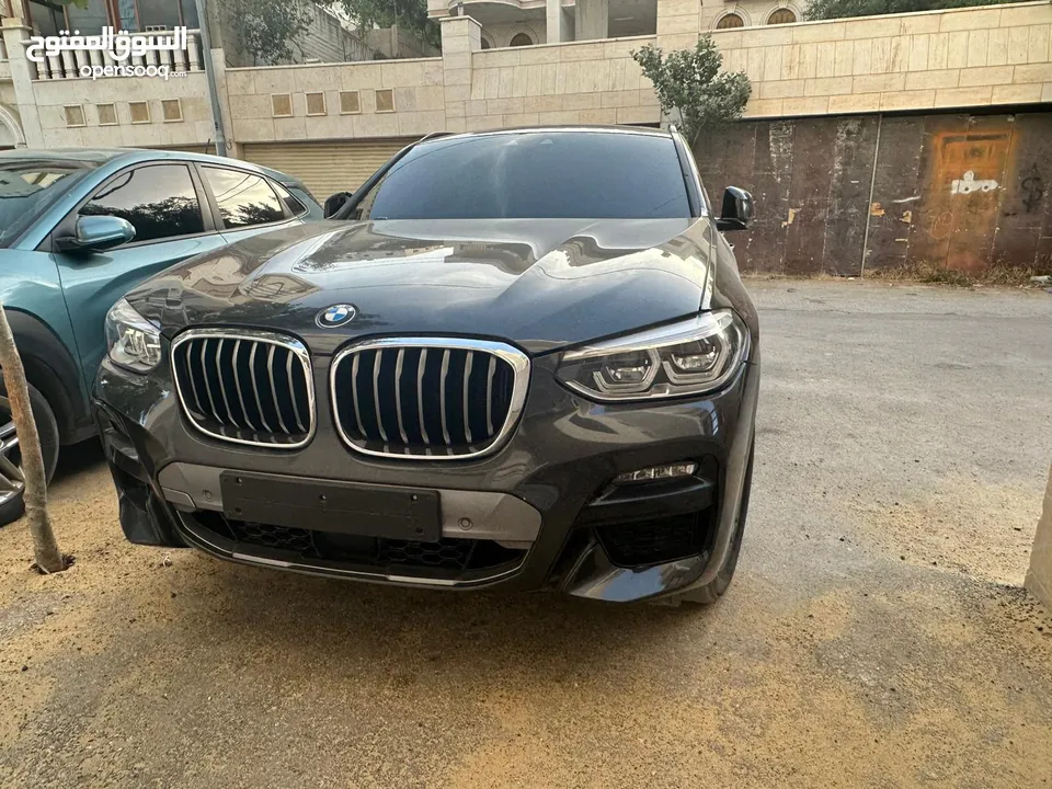 بي ام x4 فل اضافات