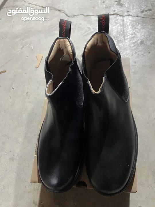 بسطار جلد ملس