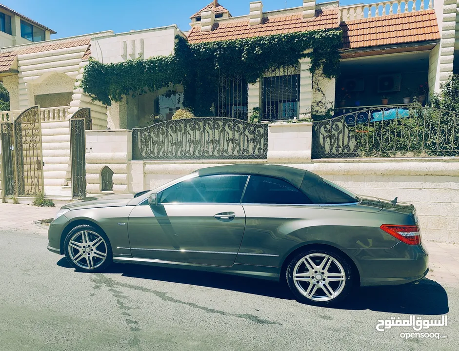 مرسيدس E250 موديل 2011 أعلى فئة بحال الوكالة وعلى الفحص الكامل ، وارد الوكالة توفيق غرغور ،عداد قليل
