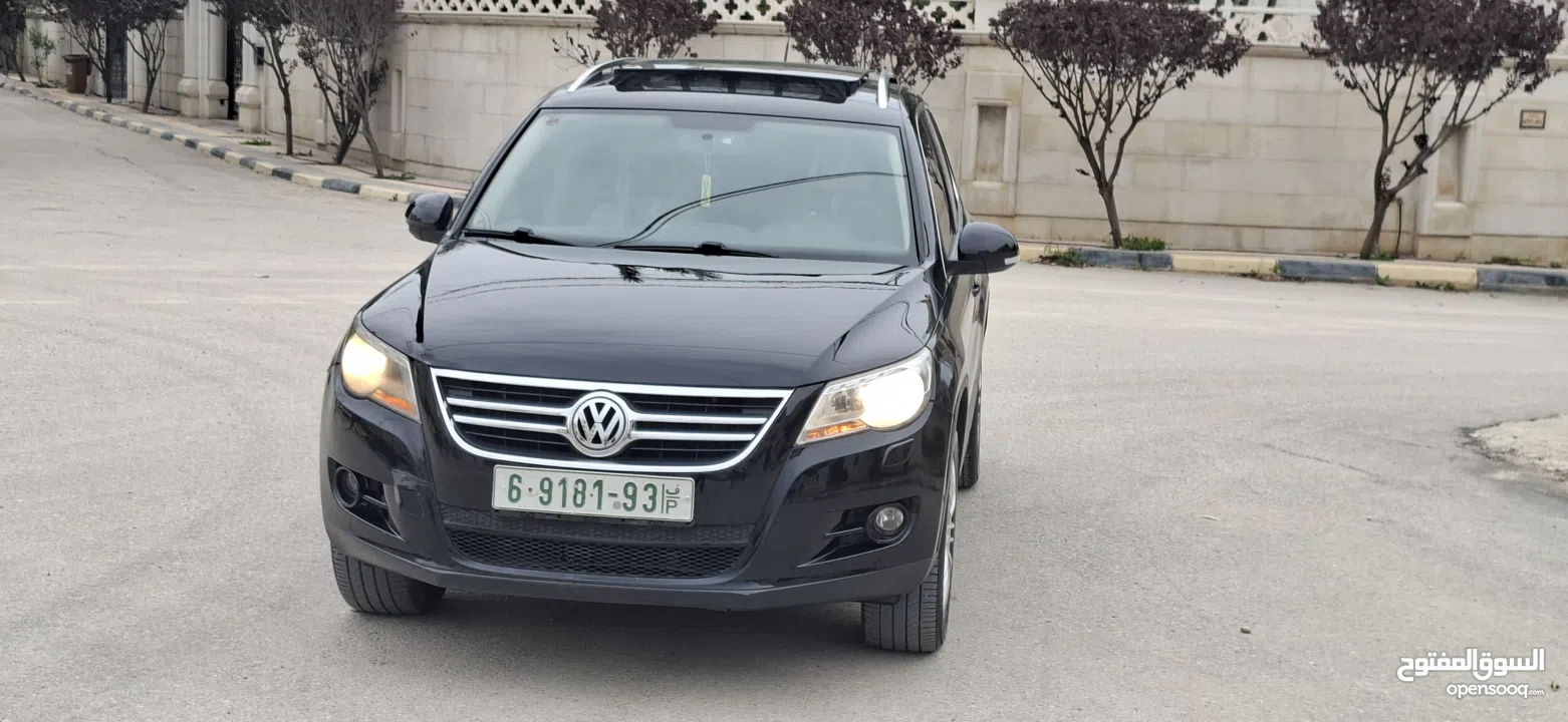 جيب تيجوان موديل 2010-اتومتيك-ماتور 2000تربوا -بنزين فل فل اضافات مع فتحة سقف بنوراما-فحص شركة ونخب