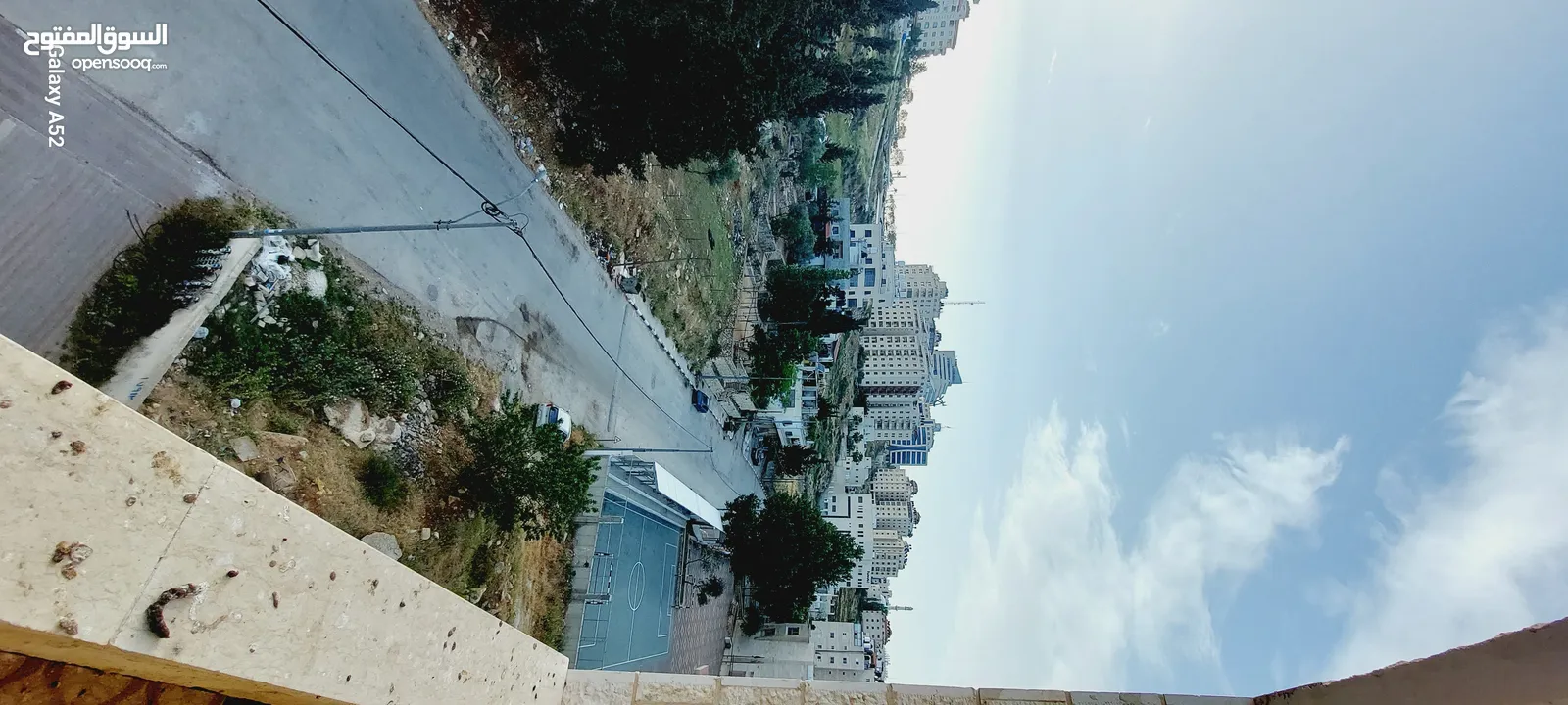 شقة لقطة للبيع بعين منجد
