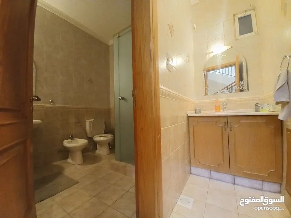 Villa For Sale In Abdoun  ( Property 37068 )-174787661