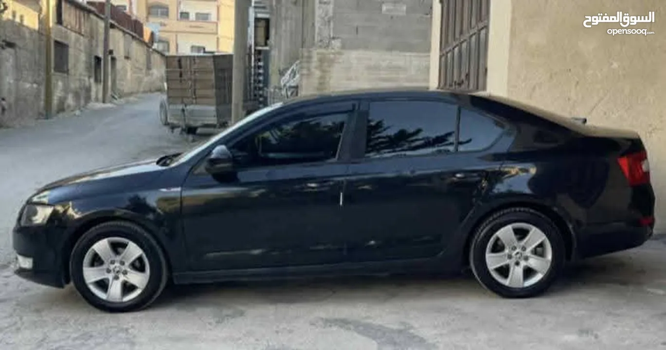 سكودا اوكتافيا 2015
