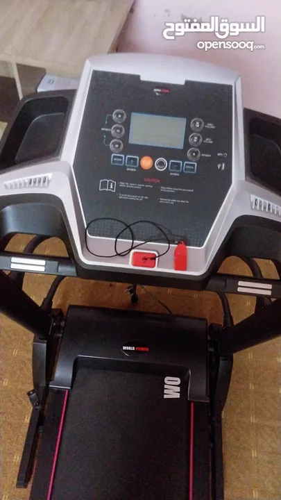 جهاز مشي كهربائي (Treadmill) شبه جديد للبيع – World Fitness