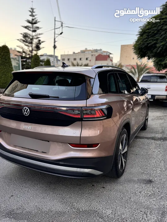 ID 6 , بحالة ممتازة