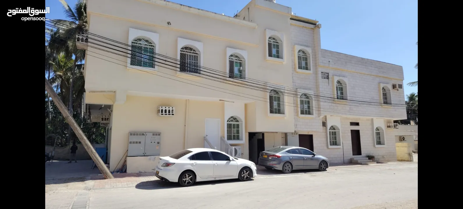 Two apartments for rent in Salalah close to center شقتين للإيجار السنوي غير مفروش في صلالة