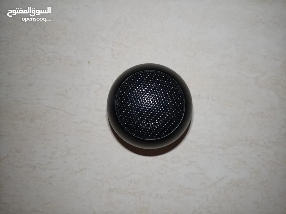 سماعه سبيكر صوت جدا عالي زائد شاحن 3 × 1 ثلاث مداخل شحن سريع زائد شاحن للسماعه وجهاز تخزين 32 gb