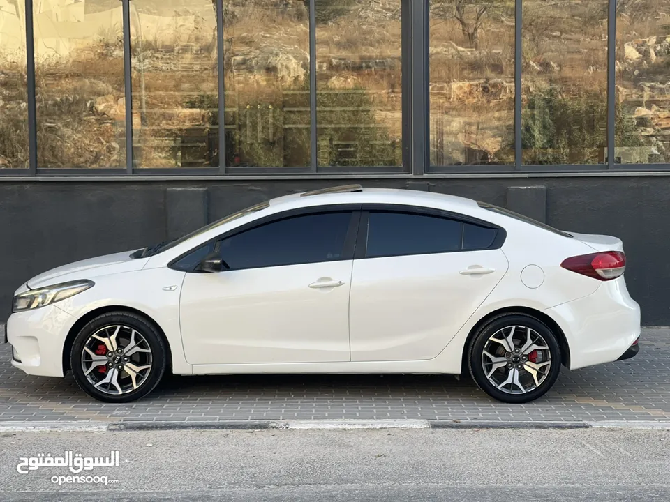 Kia k3 2018/17