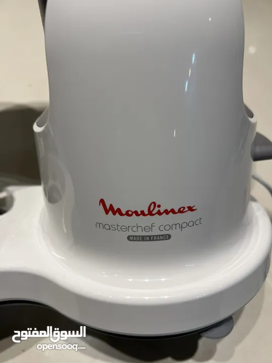 خلاط، قشارة، عجانة  Moulinex QA200 Masterchef compact صناعة فرنسية اصلية