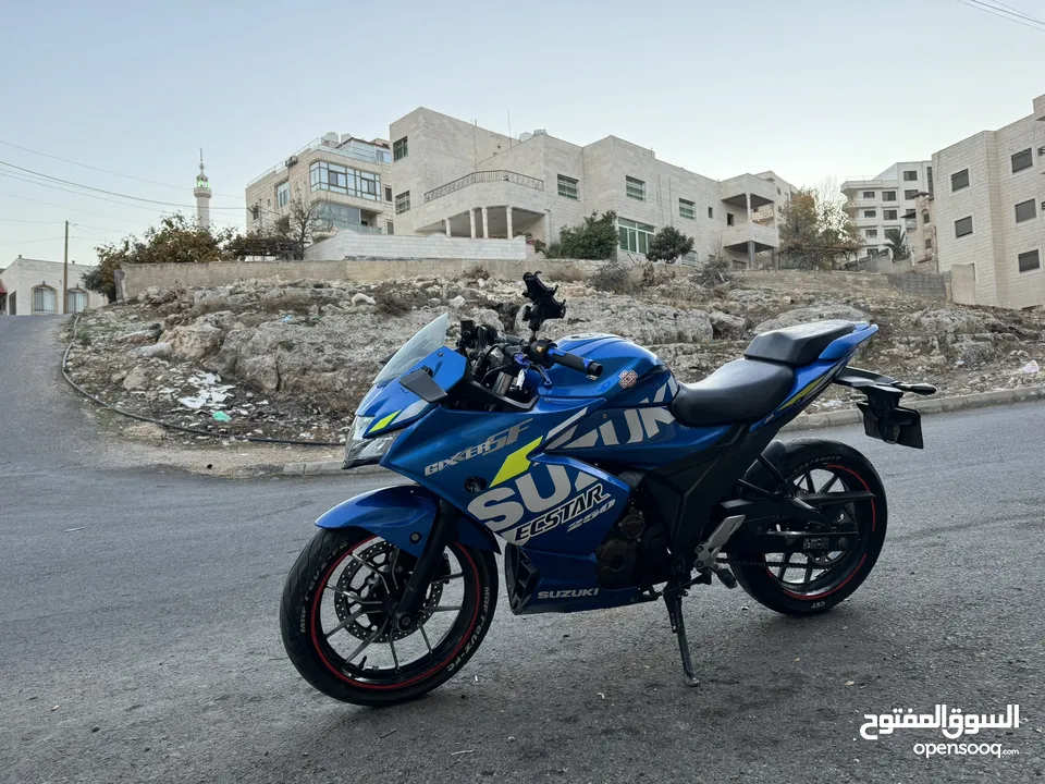 سوزوكي جكسر اس اف gixer sf250  Gixxersf250 Gixersf250
