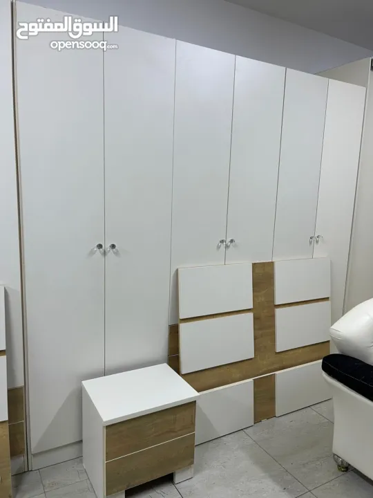 غرفة نوم خشبي راقية مميزة بوجود خزانة عشر دفات 6+2