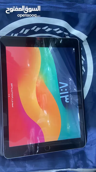 Ipad 6 with cover - ايباد 6 مع كفر اسود