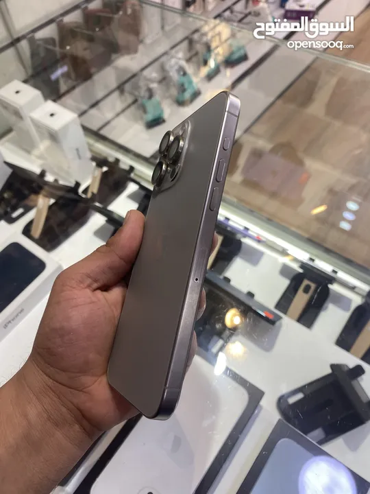 15 pro max 256g B97 كفاله شغاله