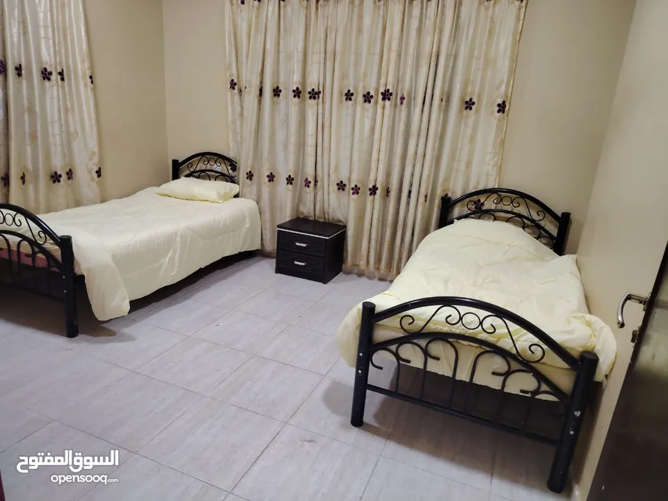 استوديوهات وشقق مفروشة للايجار