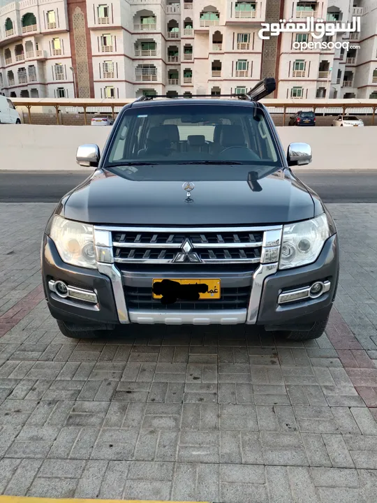 Pajero 3.5 2015- excellent condition expat driven