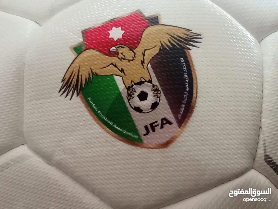 العاب اطفال عديدة